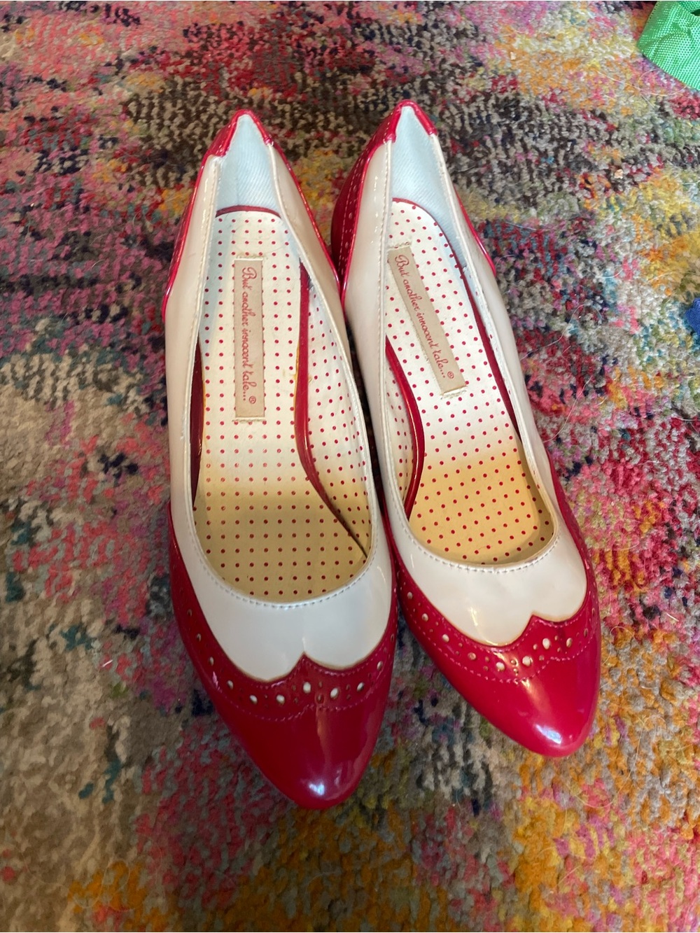 But Another Innocent Tale Red Cream Sz 7.5 Retro Mod Pinup classic vintage shoes